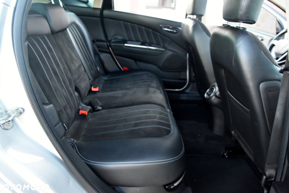 Lancia Delta 1.6 MultiJet 16v Gold - 29