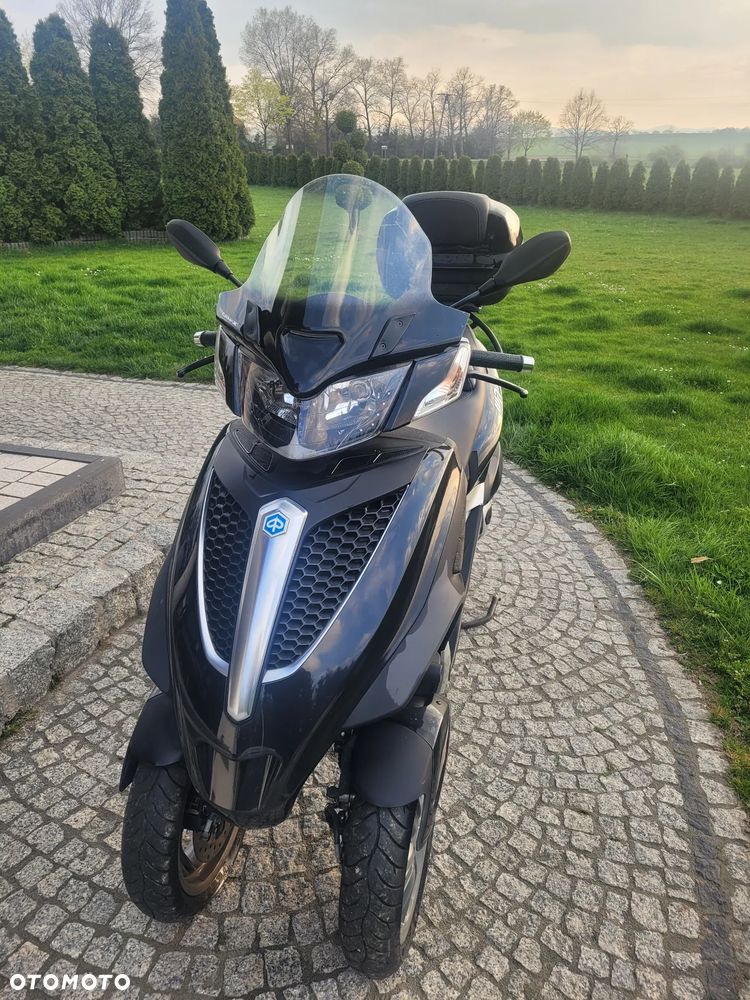 Piaggio MP-3 - 4