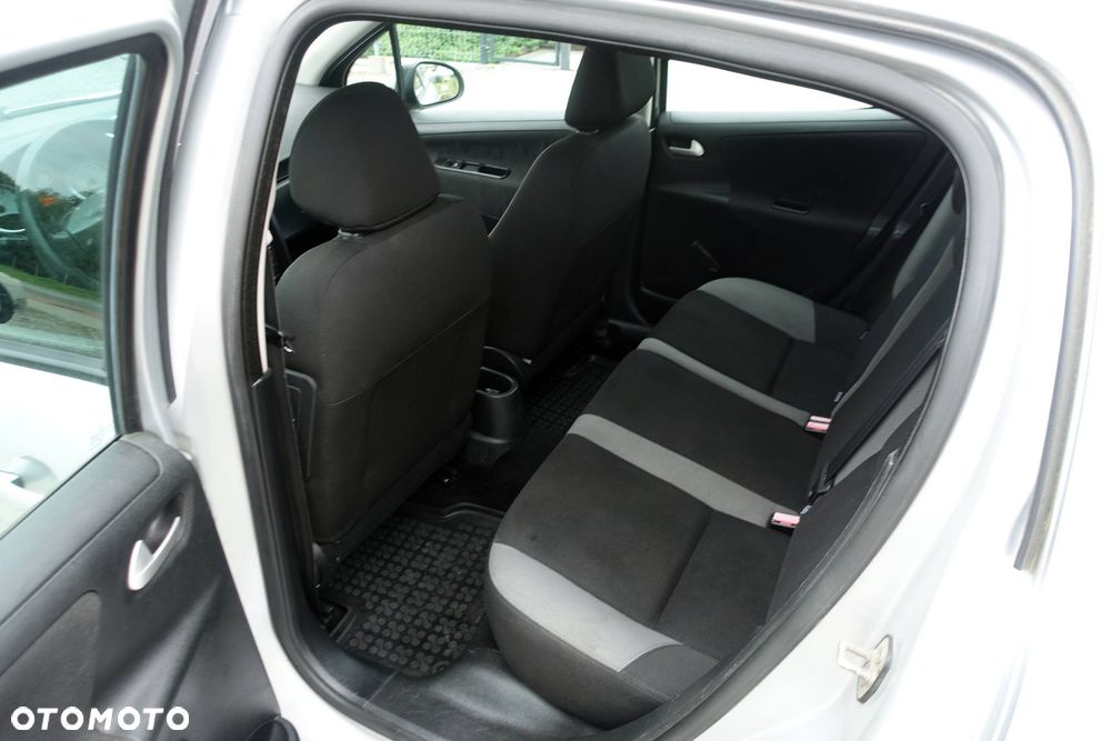 Peugeot 207 1.4 HDi Trendy - 13