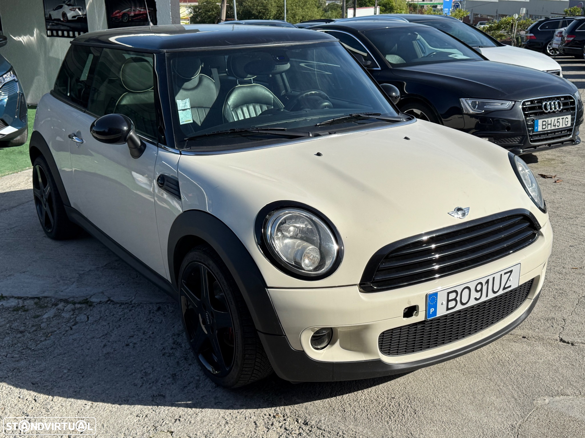 MINI 3 Portas Cooper D - 27