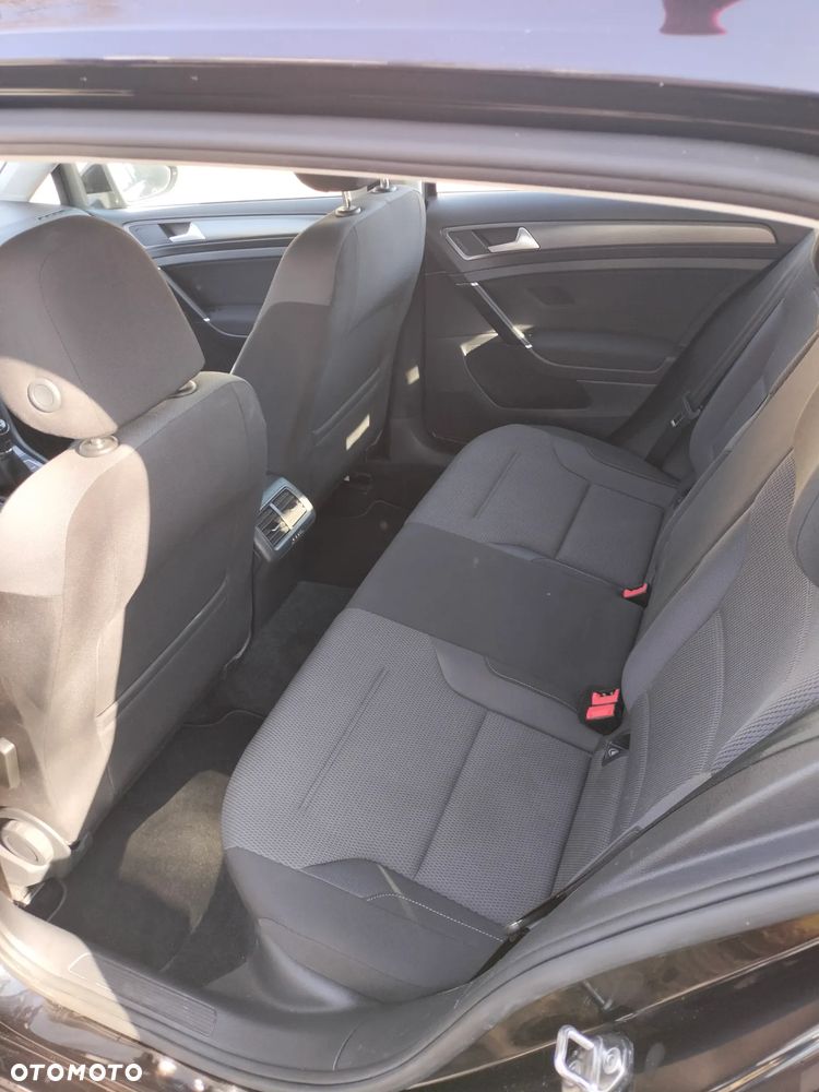Volkswagen Golf 1.0 TSI BMT Comfortline - 21