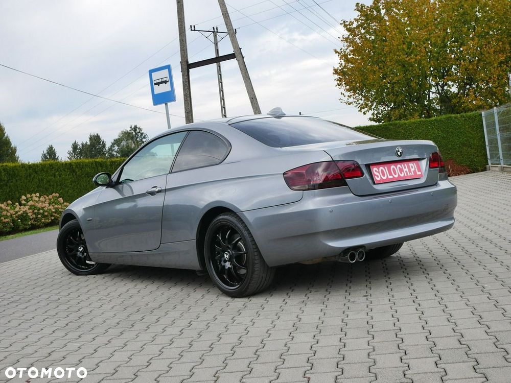 BMW Seria 3 - 16