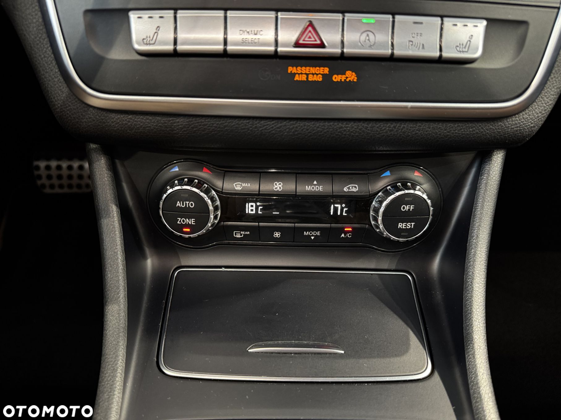 Mercedes-Benz CLA - 29