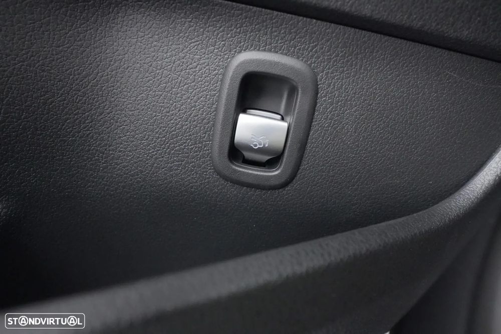 Mercedes-Benz C 300 de Avantgarde - 30