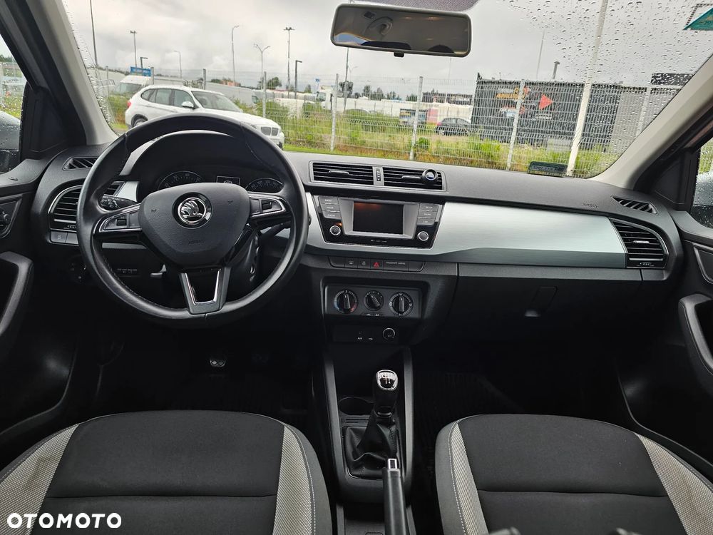 Skoda Fabia 1.0 TSI Ambition - 10