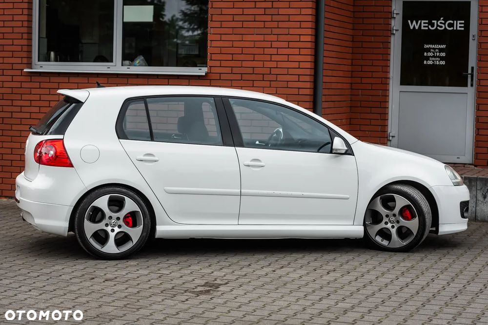 Volkswagen Golf V 2.0 TSI GTI - 11