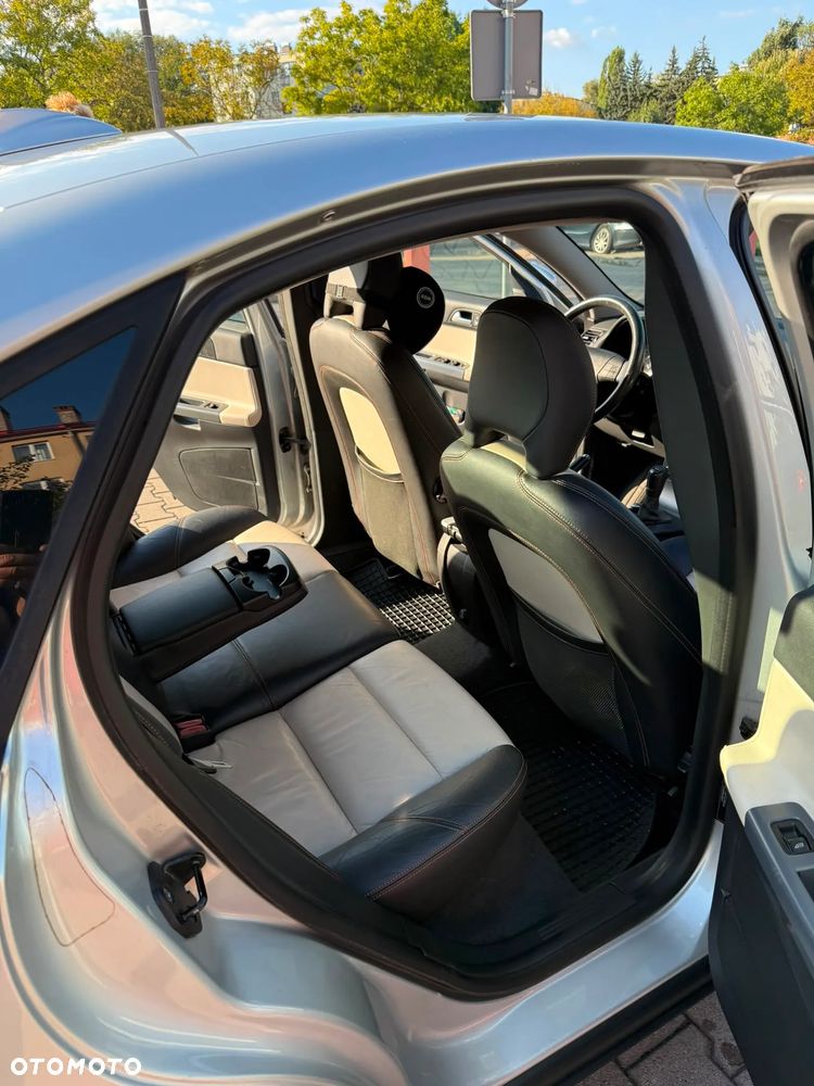 Volvo S40 2.0D - 8