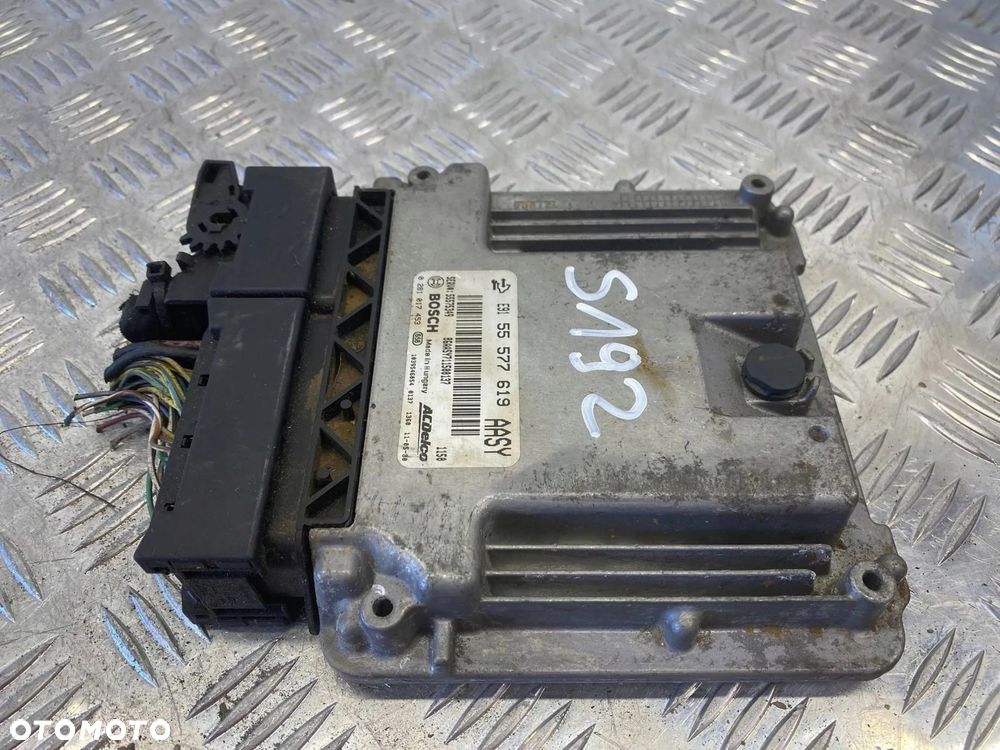 KOMPUTER STEROWNIK MODUŁ SILNIKA OPEL ASTRA H 1.7 CDTI 55577619 - 3