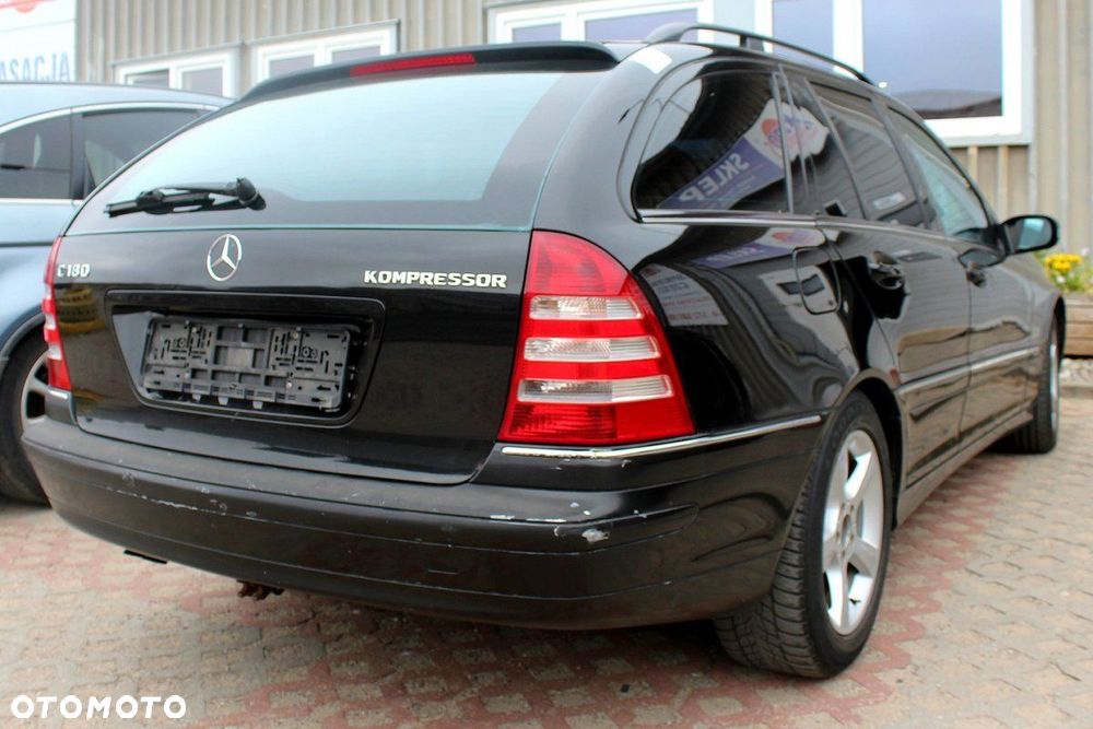 Mercedes C-Klasa W203 Lift 2004 1.8i Kombi (MASKA, ZDERZAK, LAMPA, BŁOTNIK, DRZWI, SZYBA, FOTEL) - 5