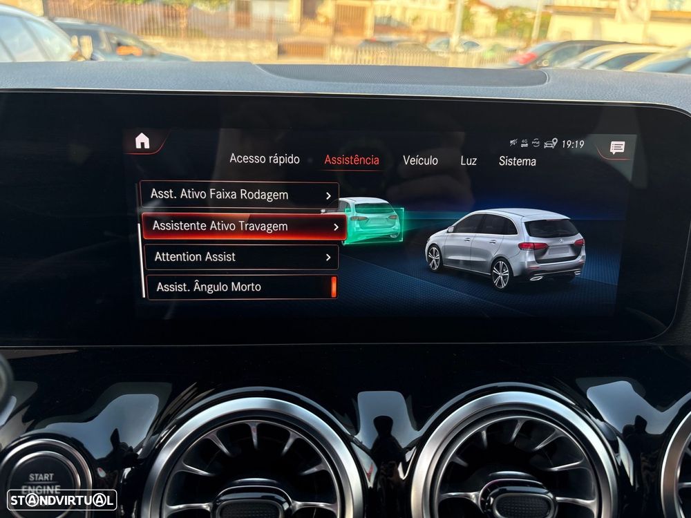 Mercedes-Benz B 250 e AMG Line - 29