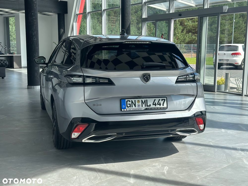 Peugeot 308 - 10