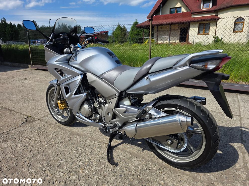 Honda CBF - 13