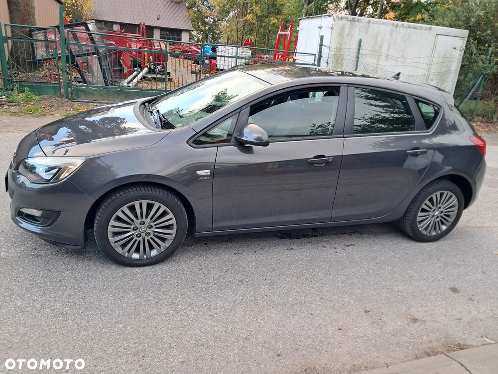 Opel Astra 1.4 Turbo Design Edition - 8