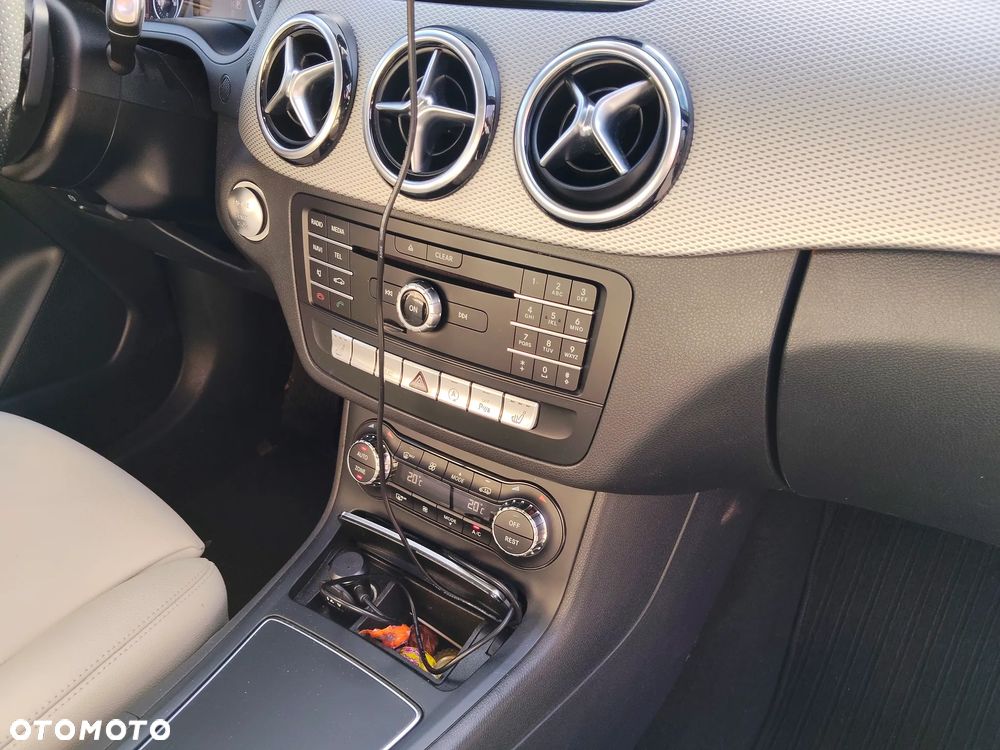 Mercedes-Benz Klasa B 200 d 7G-DCT Edition - 10