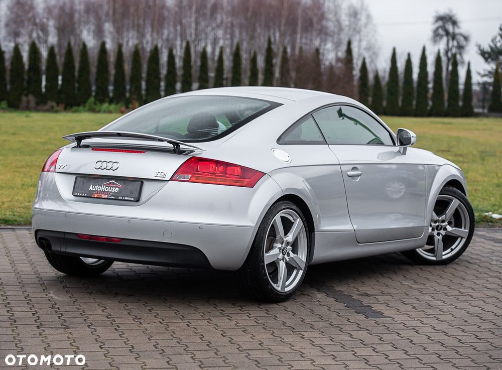 Audi TT Coupé 2.0 TDI quattro - 9