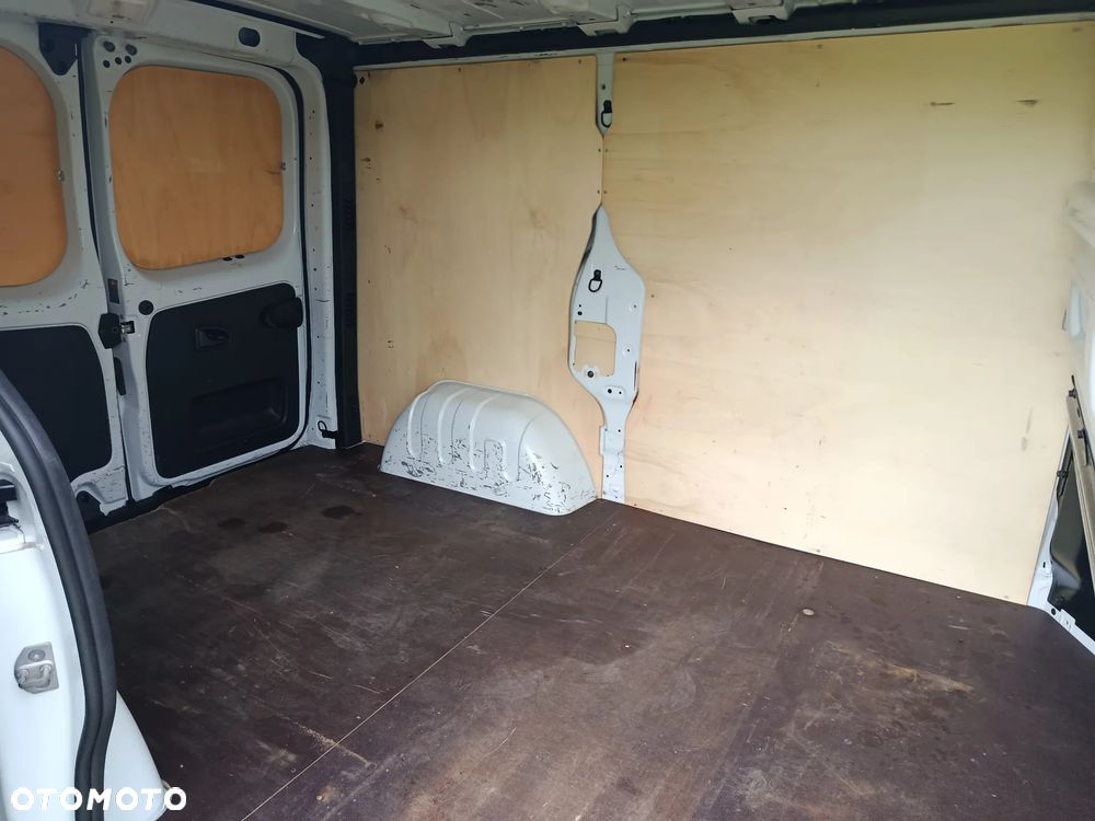 Renault Trafic - 6
