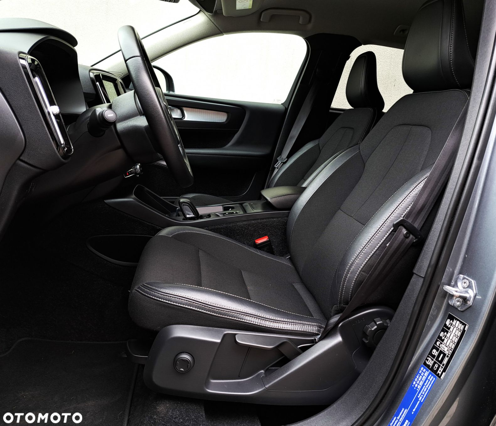 Volvo XC 40 - 9