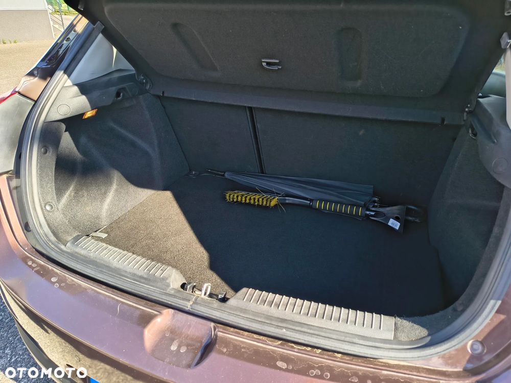 Kia Ceed 1.6 GDI L - 17