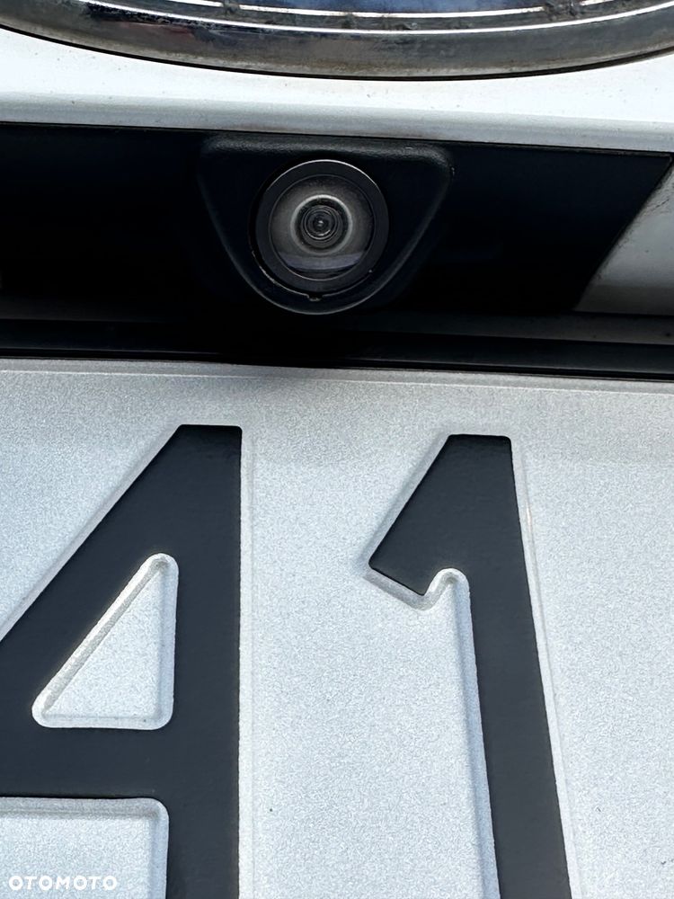 Ford Kuga 2.0 TDCi Individual MPS6 - 23