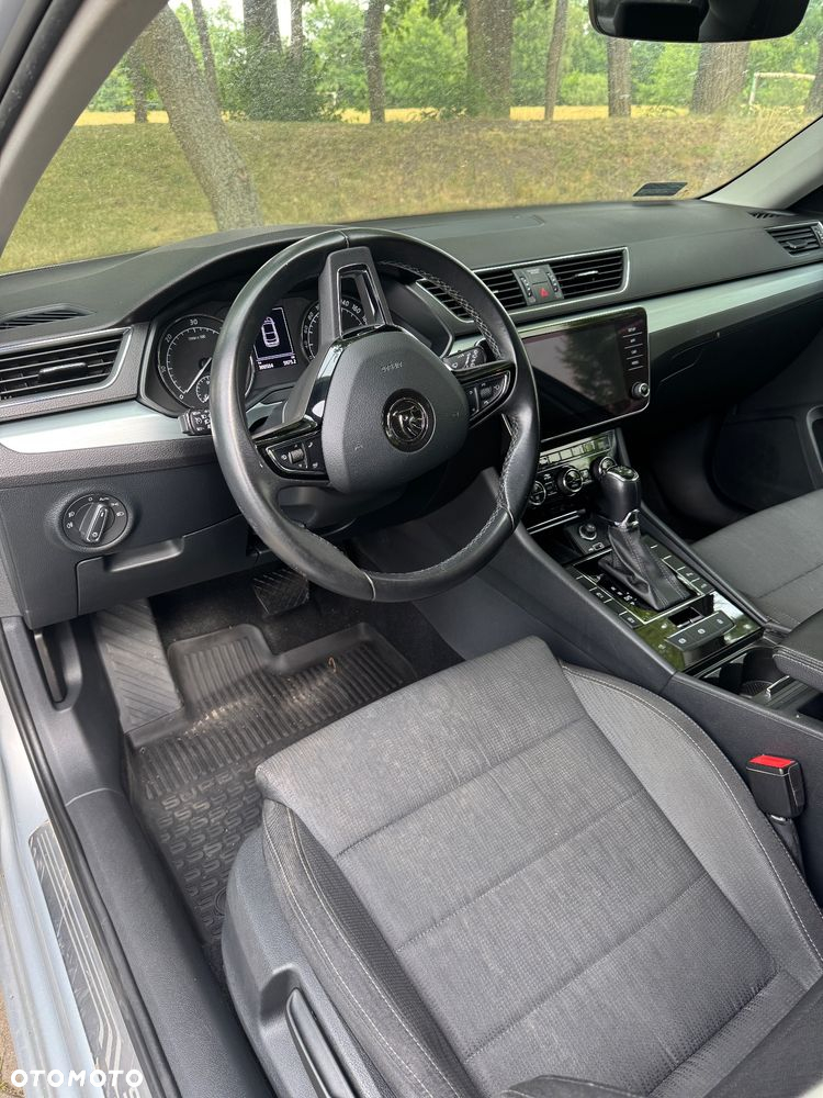 Skoda Superb 2.0 TDI Ambition DSG - 3