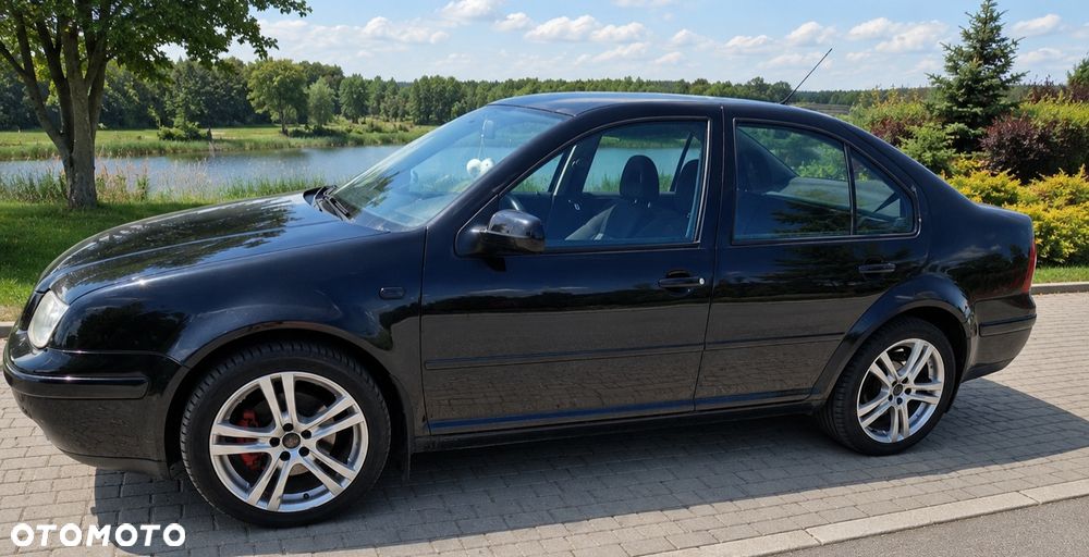 Volkswagen Bora - 1