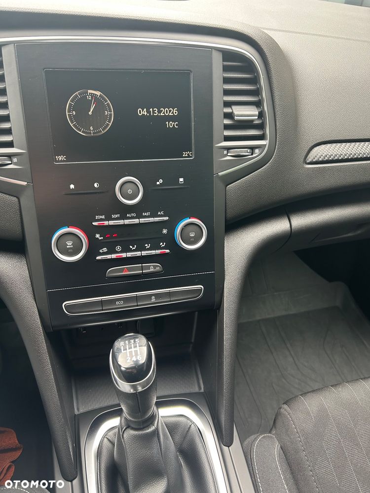 Renault Megane 1.2 Energy TCe Limited - 12