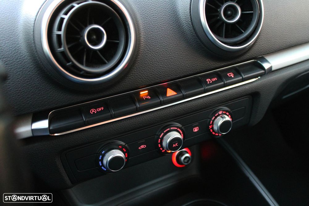 Audi A3 Limousine 1.6 TDI Sport - 20