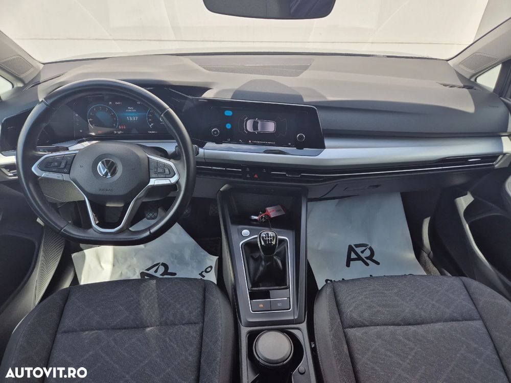 Volkswagen Golf 1.0 TSI Life - 12