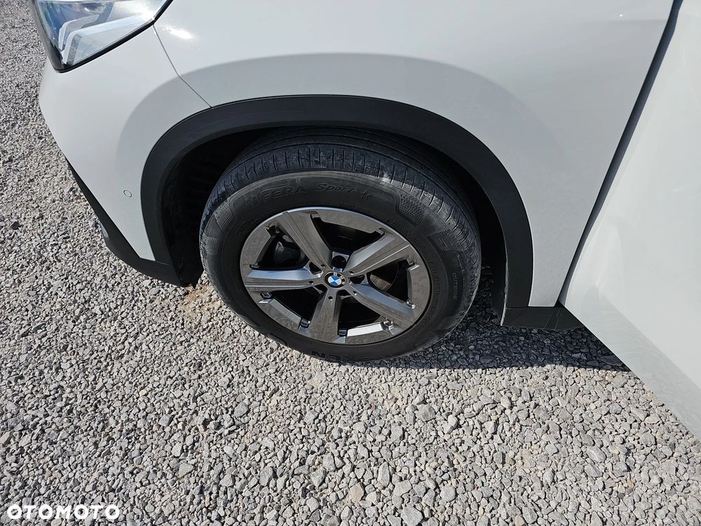 BMW X1 sDrive18i xLine - 23