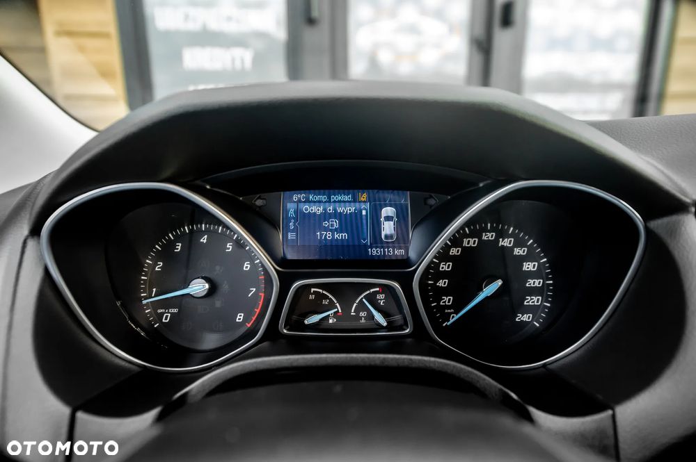 Ford Focus 1.6 EcoBoost Start-Stopp-System Champions Edition - 27