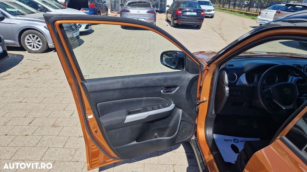 Suzuki Vitara 1.6 Passion Aut. - 12