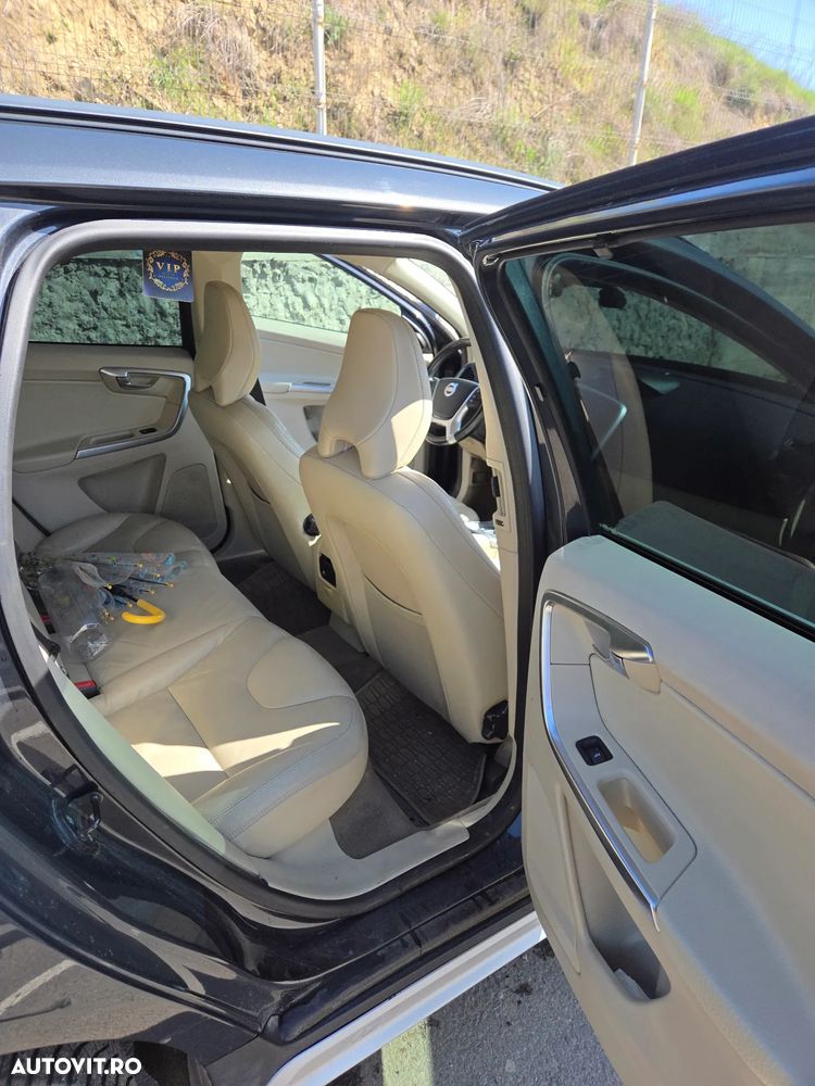 Volvo XC 60 - 7