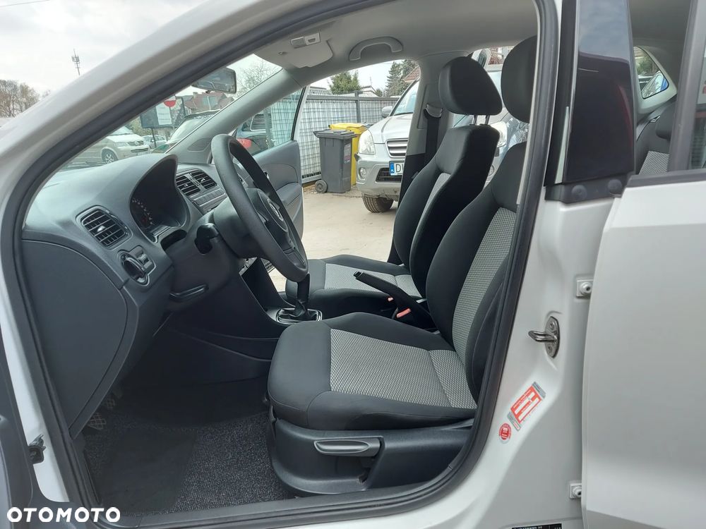 Volkswagen Polo 1.2 Style - 18