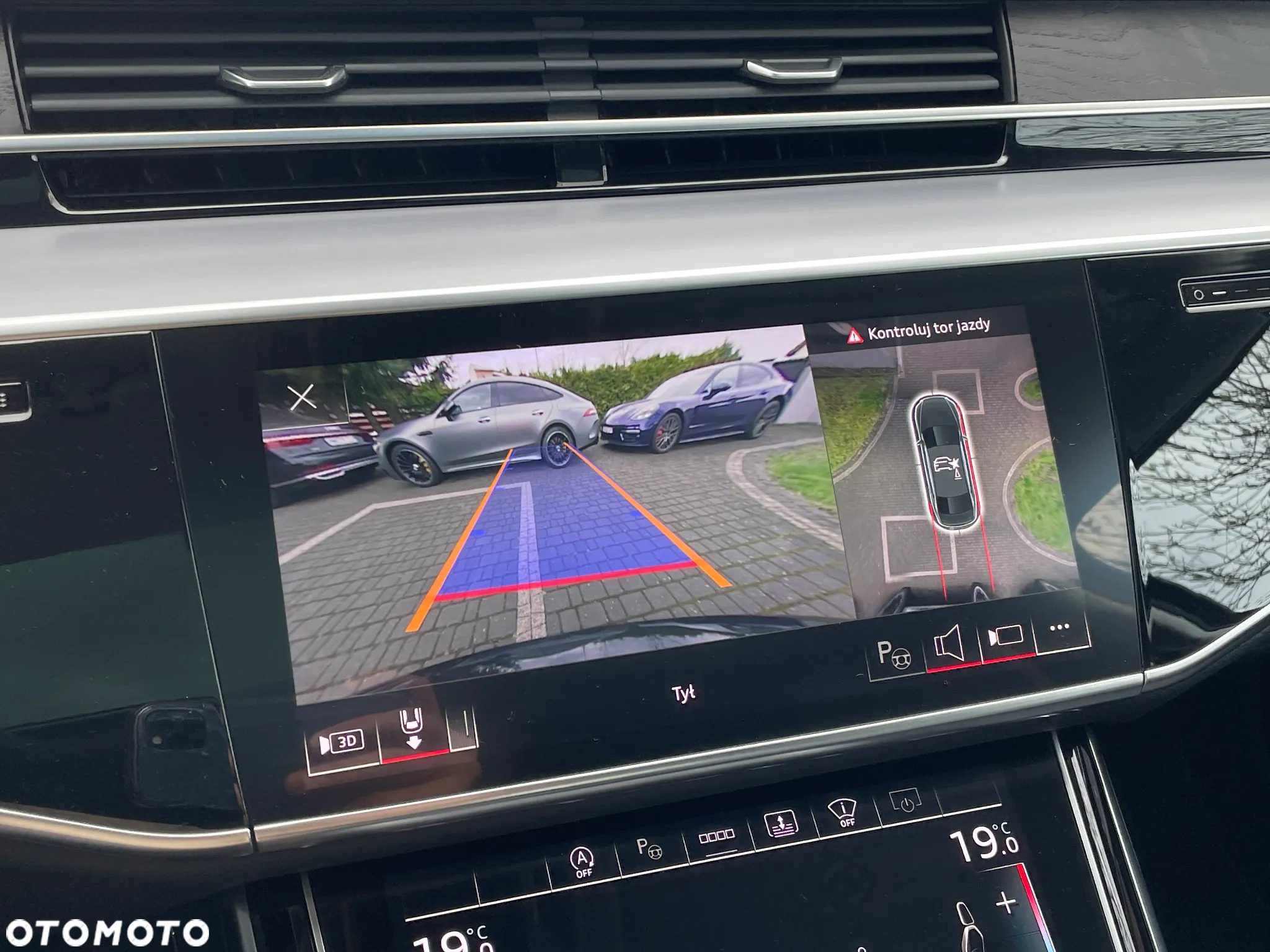 Audi A8 55 TFSI quattro tiptronic - 28