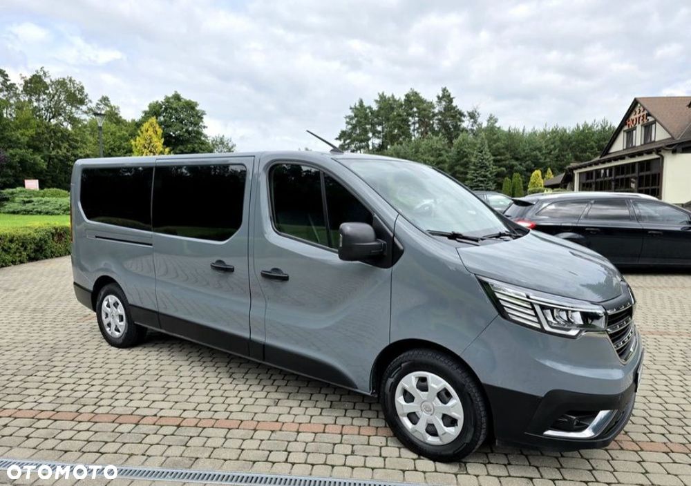 Renault Trafic - 18