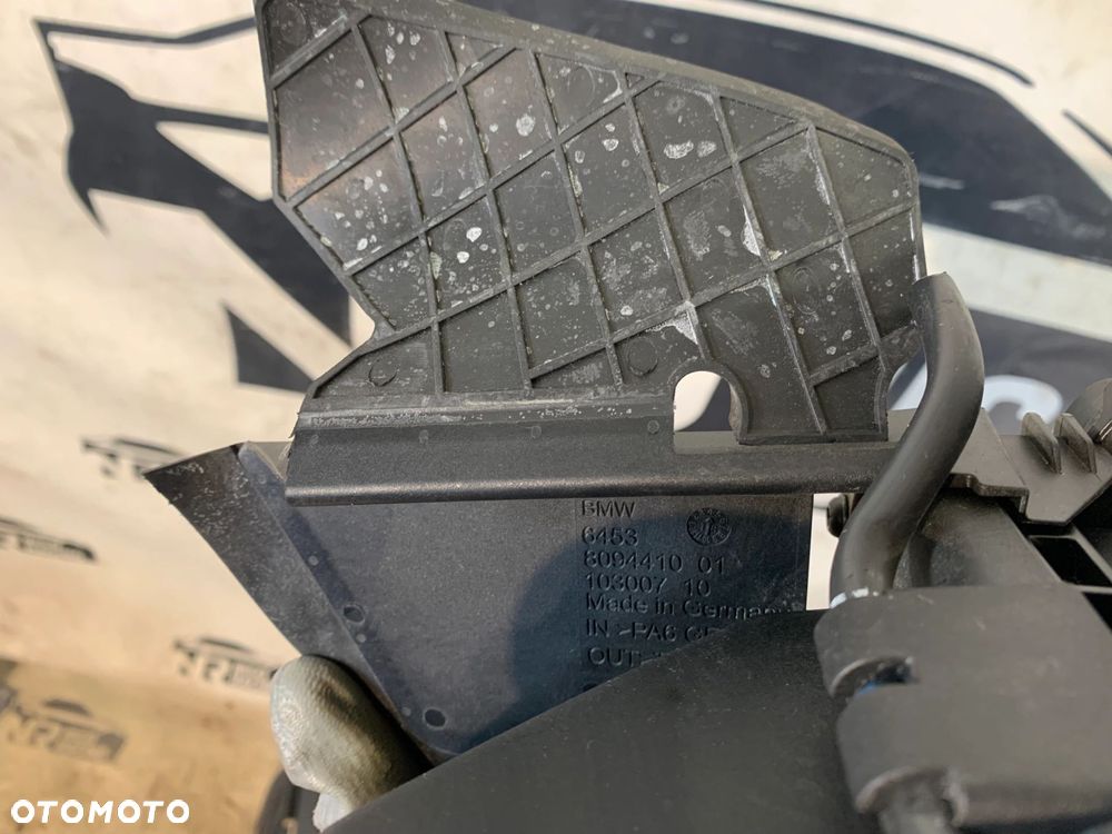 OBUDOWA FILTRA POWIETRZA BMW M5 F90 M8 F91 F92 F93 7852381 7852379 - 13