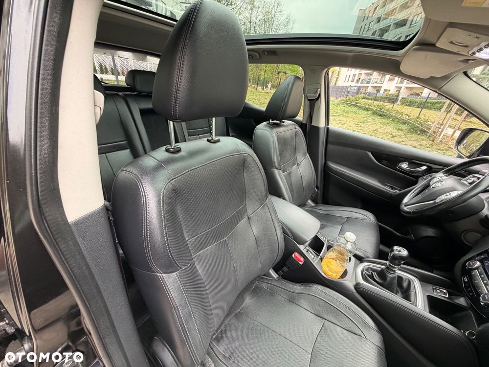 Nissan Qashqai 1.6 DCi Black Edition EU6 - 29
