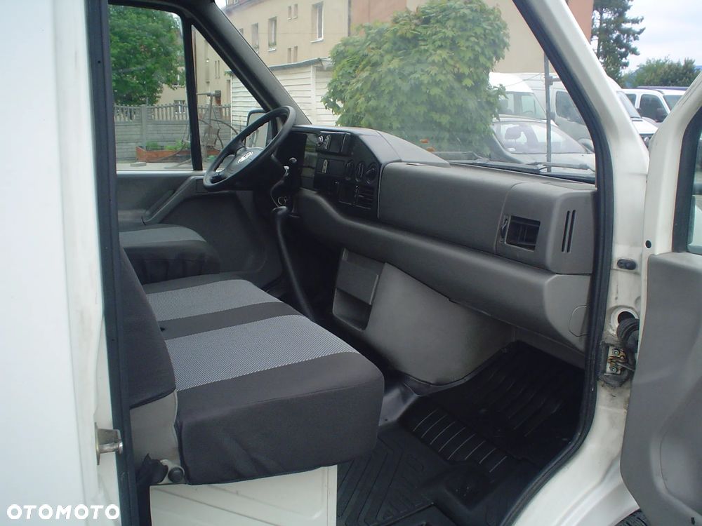 Volkswagen LT - 6
