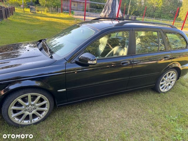 Jaguar X-Type - 4