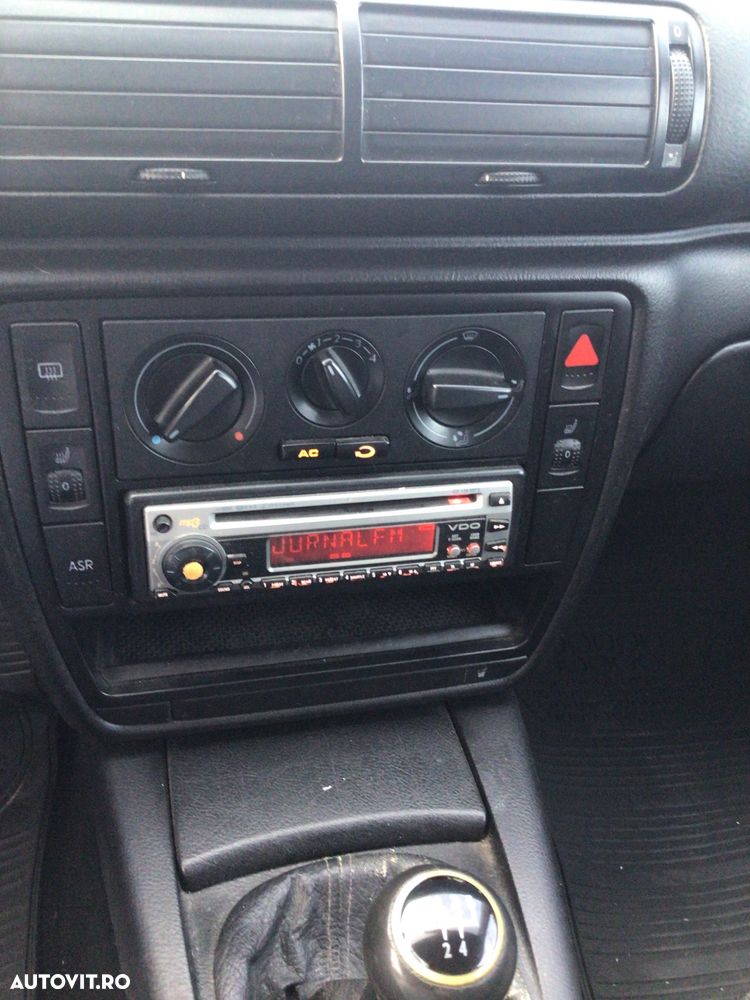 Volkswagen Passat - 9