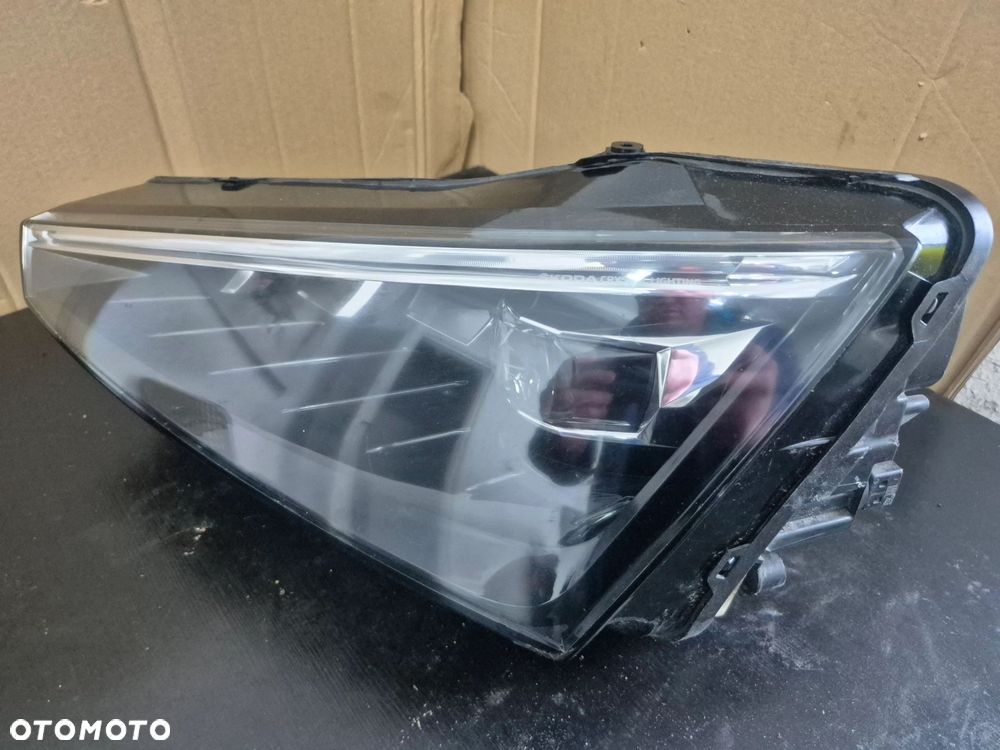 Lampa Skoda Scala Full Led Crystal Lighting Po 2019r. Przód Lewa - 1