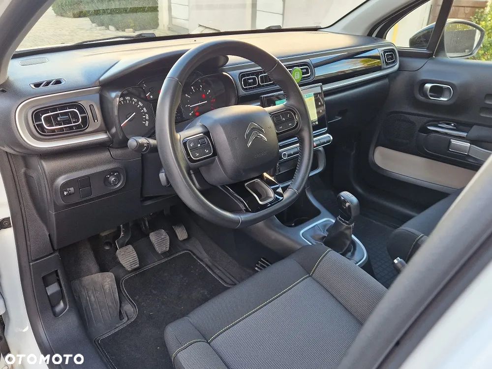 Citroën C3 Pure Tech 82 ELLE - 16