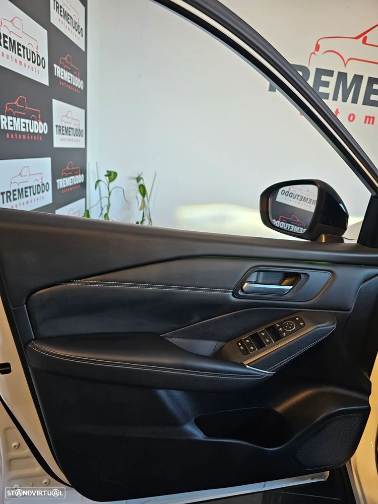 Nissan Qashqai 1.3 DIG-T Advance Two Tone - 4