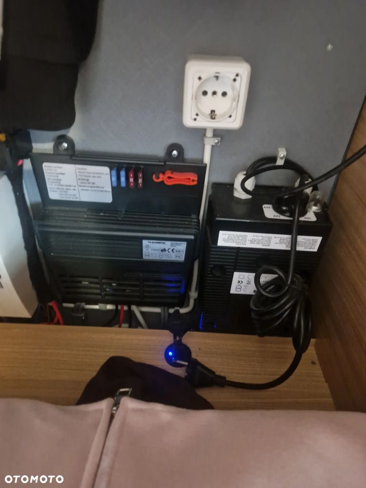 Dethleffs Camper 650 FMK 7 osobowa - 15