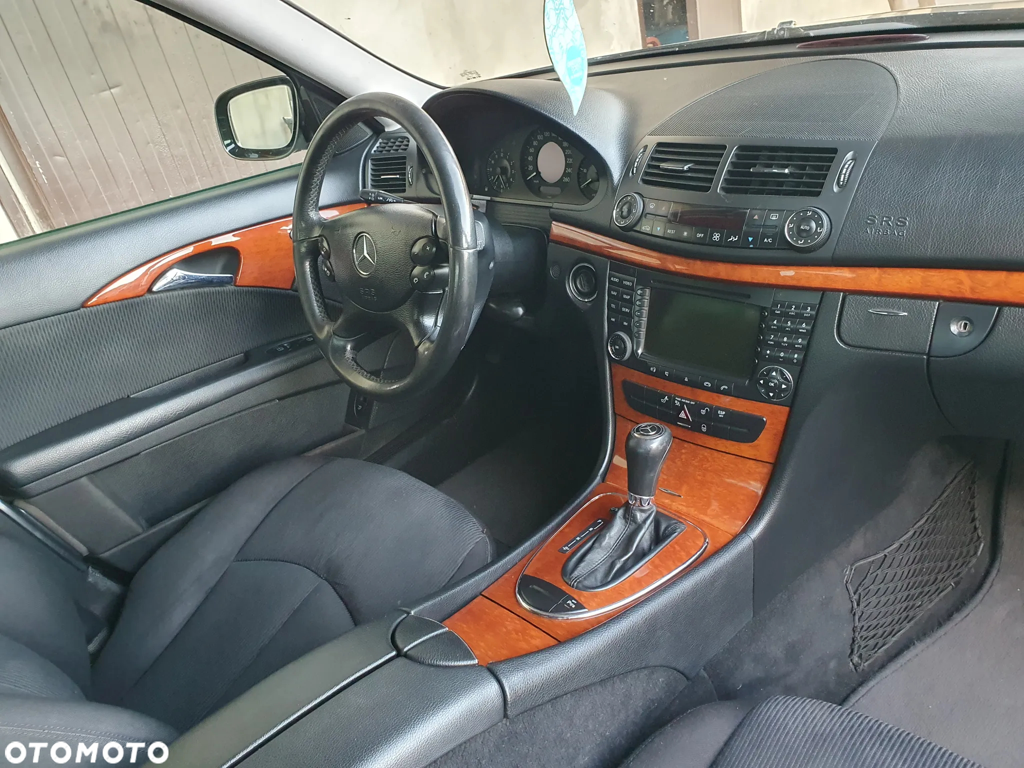 Mercedes-Benz Klasa E 320 CDI Avantgarde - 3