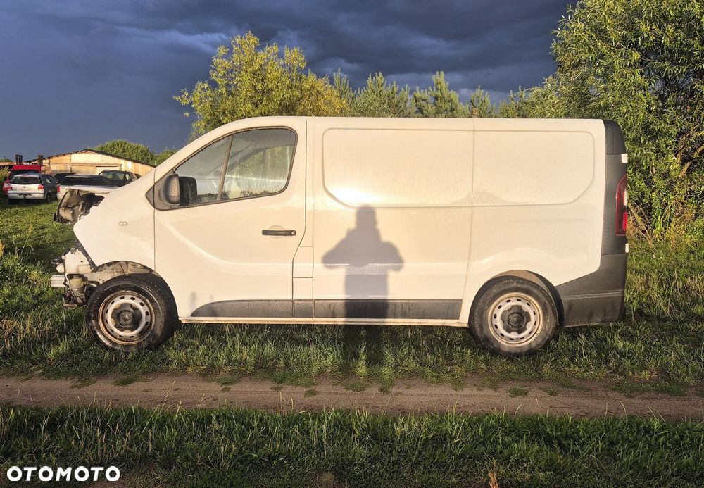 Renault Trafic - 2
