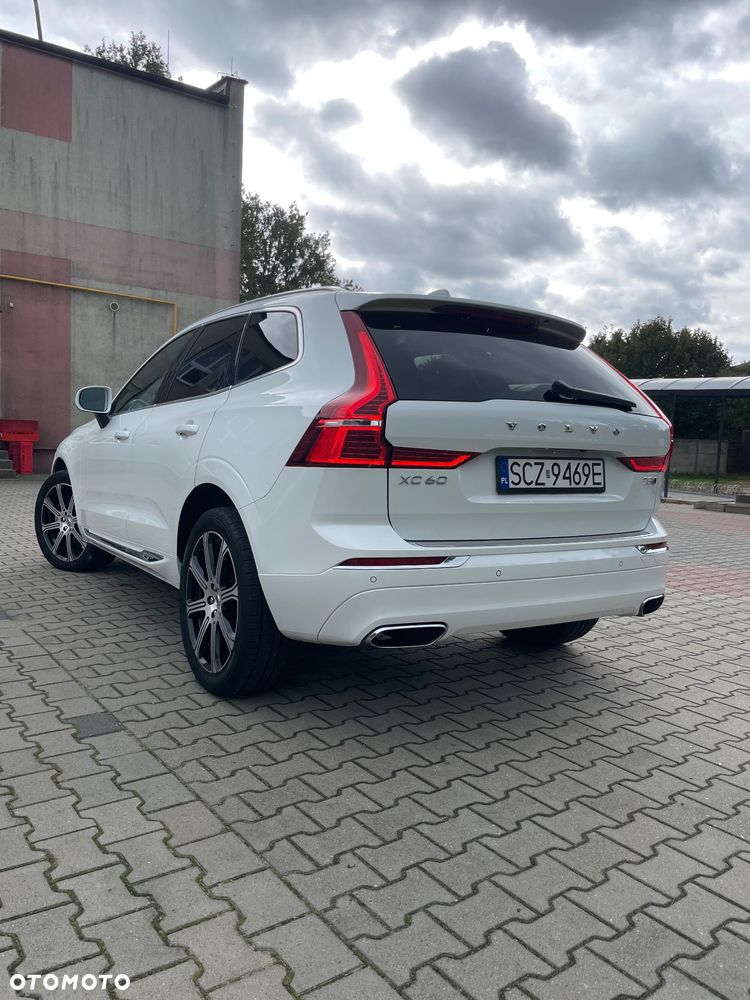 Volvo XC 60 T5 AWD Geartronic Inscription - 4