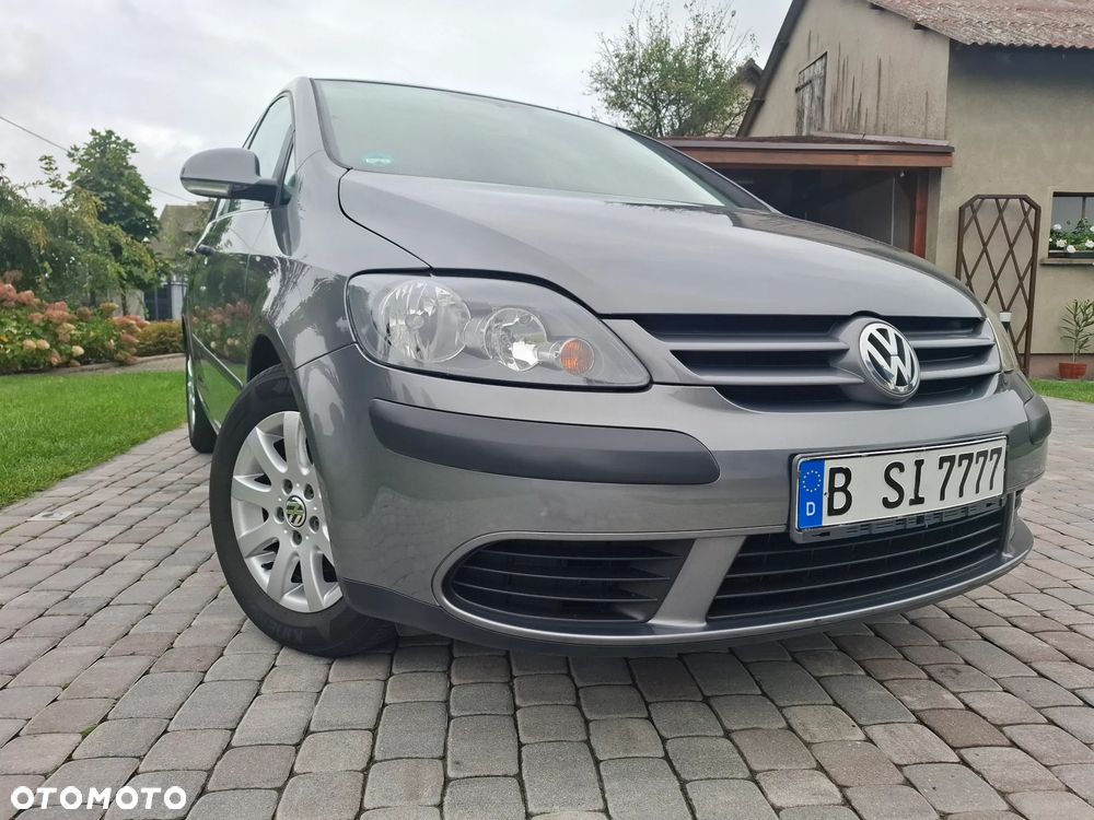 Volkswagen Golf Plus - 26