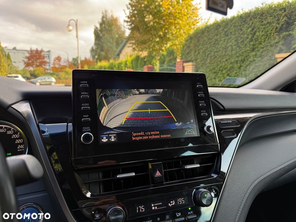 Toyota Camry 2.5 Hybrid Prestige CVT - 16