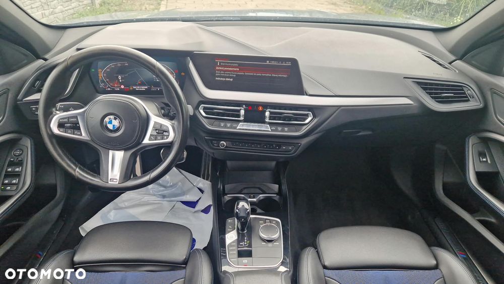 BMW Seria 1 118i Edition M Sport Shadow - 11